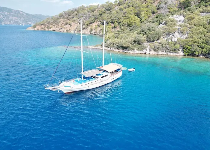 Beforelunch Cruise Tekne