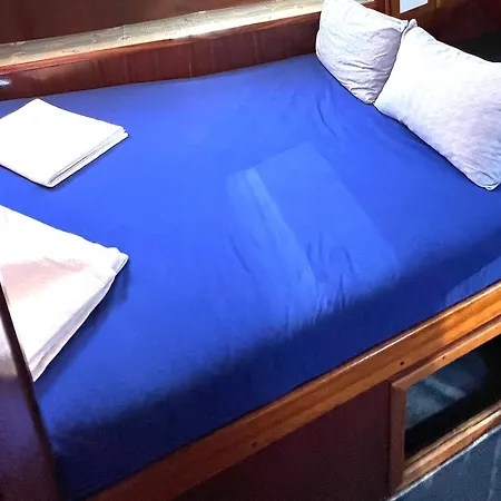 Bateau-hôtel Beforelunch Cruise